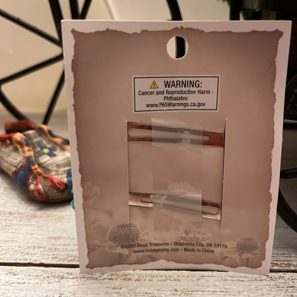 Brown Hair clips - Picture 5 of 5